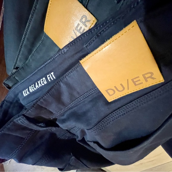 NEW DUER JEANS 33X32 - Picture 1 of 11